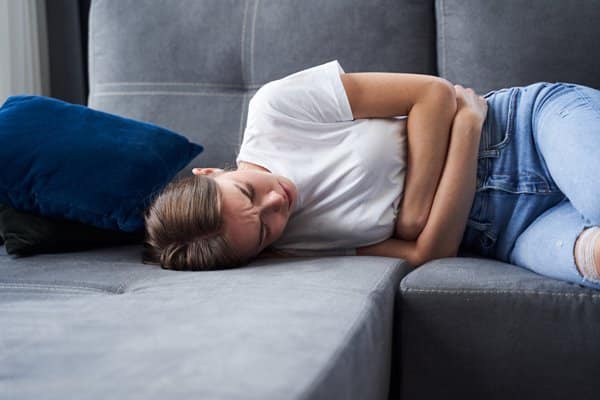 dlaczego endometrioza boli